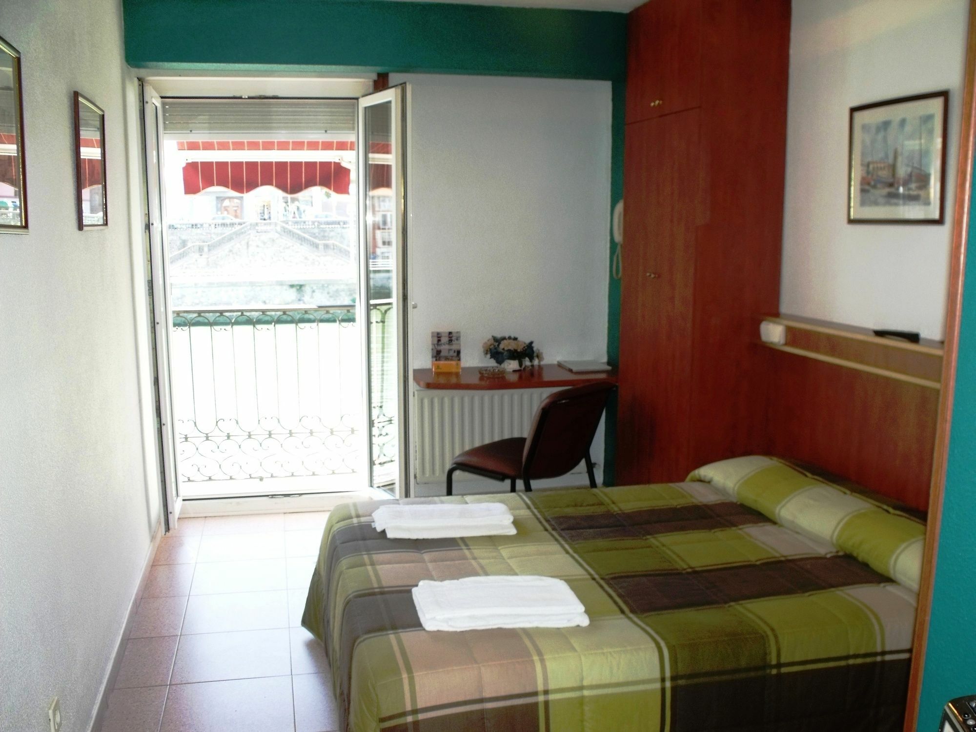 Hotel Ria De Bilbao Dış mekan fotoğraf